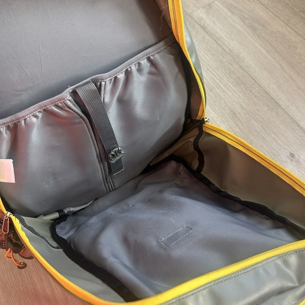 The North Face Hot Shot Backpack Book bag Travel Weekend School YELLOW/GREY